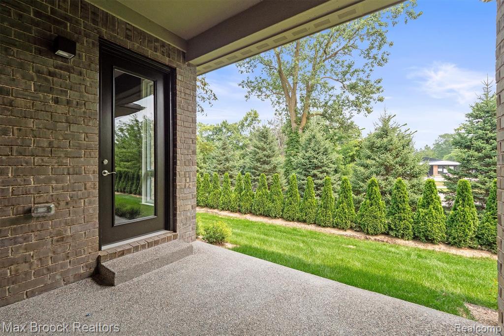 7477 Gramercy Circle, 17, West Bloomfield, MI — Photo 40