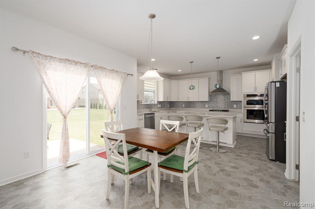 48904 Carnegie Way, Macomb, MI 48042 — Photo 7