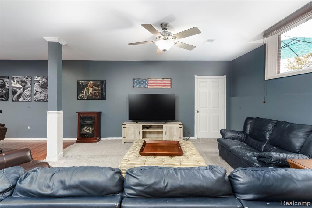 57495 RIDGEWOOD Drive, Washington, MI — Photo 44