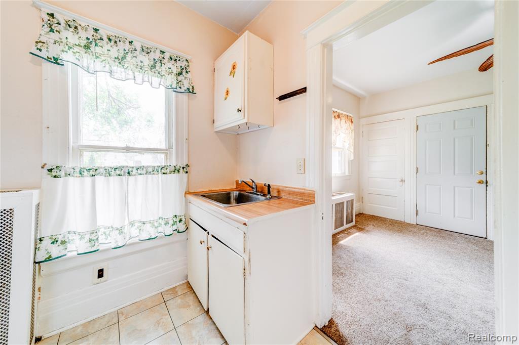 1024 8th Street, Port Huron, MI 48060 — Photo 32