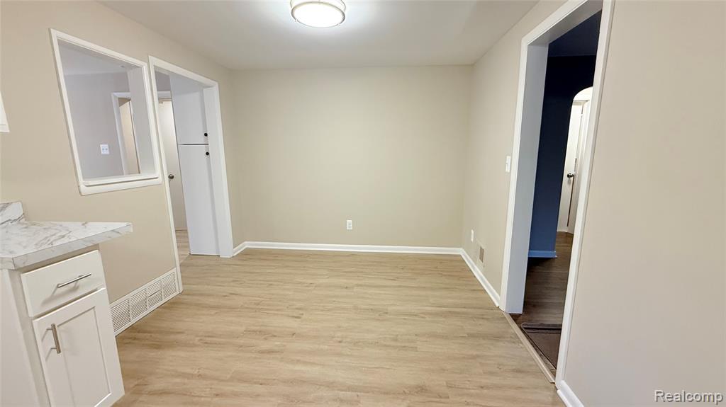 5081 24th Avenue, Fort Gratiot, MI 48059 — Photo 14