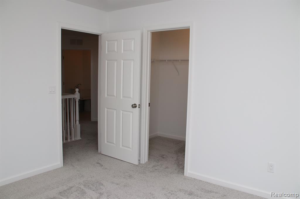 7296 Evergreen Trail, Almont, MI, 48003