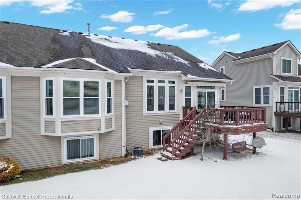 285 Stony Lake Drive, Oxford, MI 48371 — Photo 6