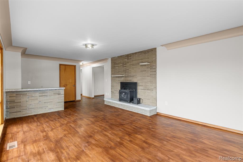 6079 Lennon Road, Swartz Creek, MI 48473 — Photo 5