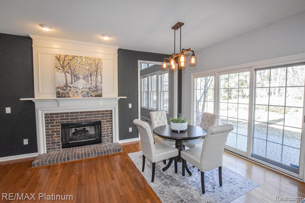 9037 RIDGEFIELD Drive, Brighton, MI 48114 — Photo 22
