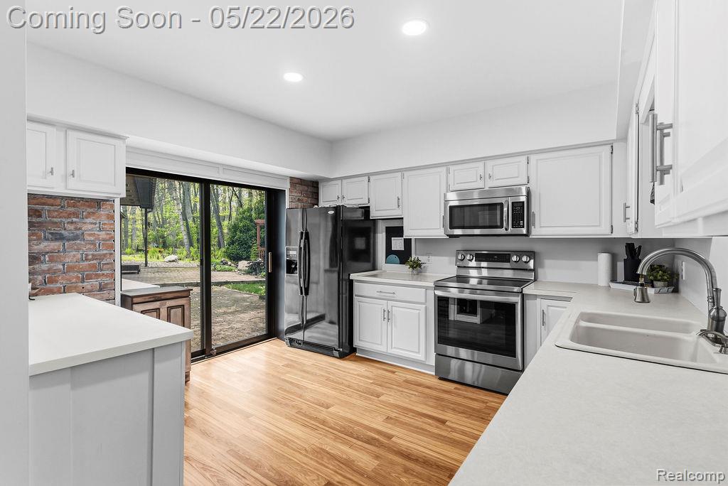 11111 Hibner Road, Hartland, MI 48353 — Photo 14
