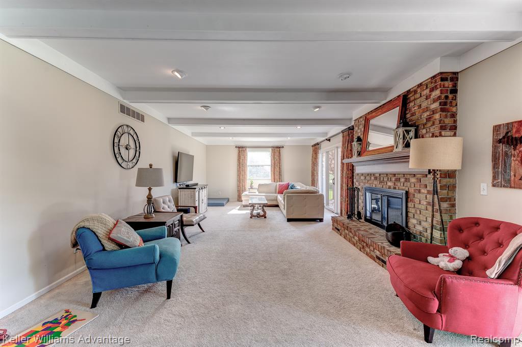 46603 Greenridge Drive, Northville, MI 48167 — Photo 24