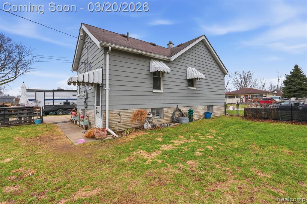8521 Dale, Center Line, MI 48015 — Photo 19