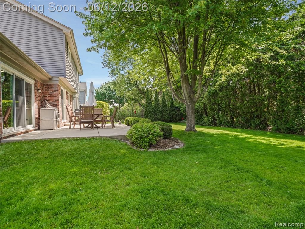 5057 Prentis Drive, Troy, MI 48085 — Photo 33
