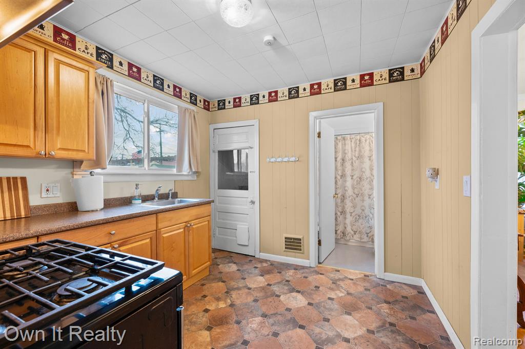 7240 Anthony Street, Dearborn, MI 48126 — Photo 19
