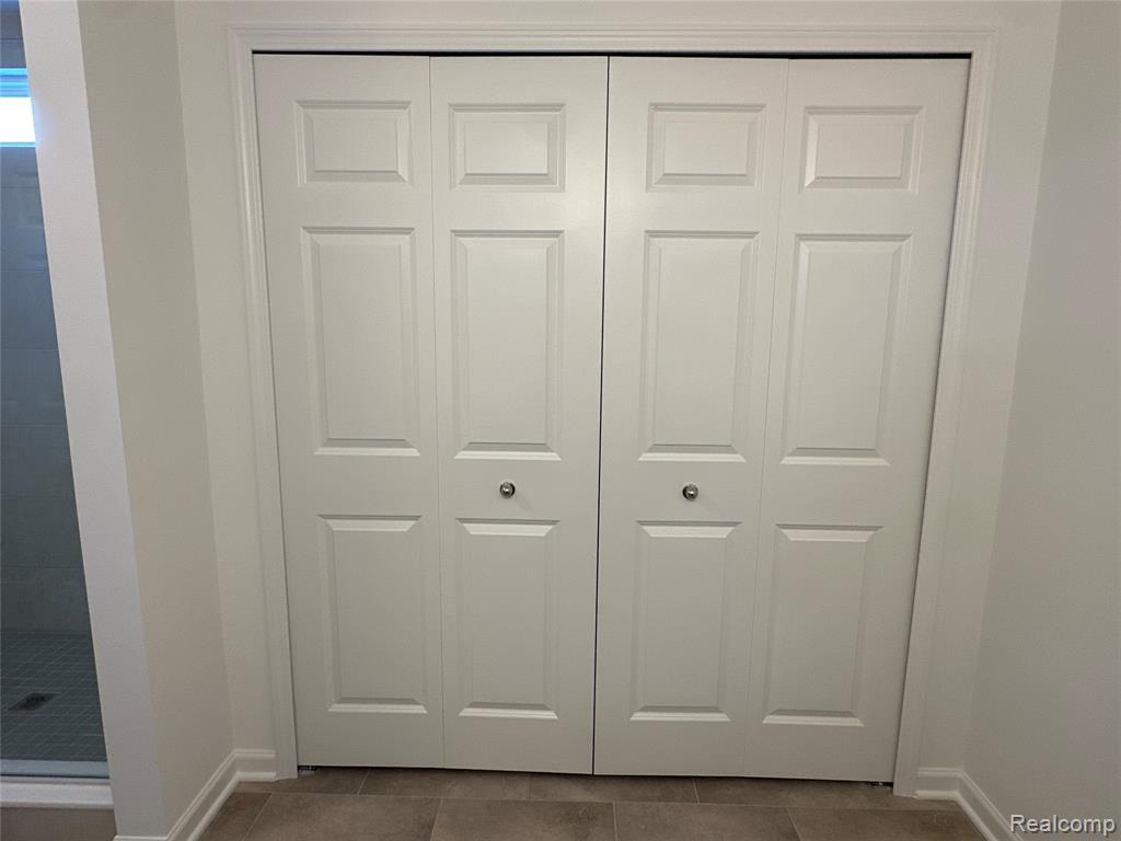 475 CANNONADE Loop, Howell, MI 48843 — Photo 15
