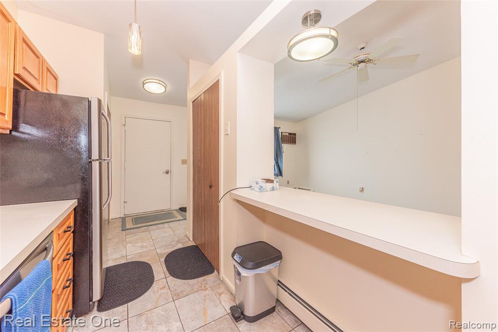 25803 Lexington Drive, 4, South Lyon, MI 48178 — Photo 5