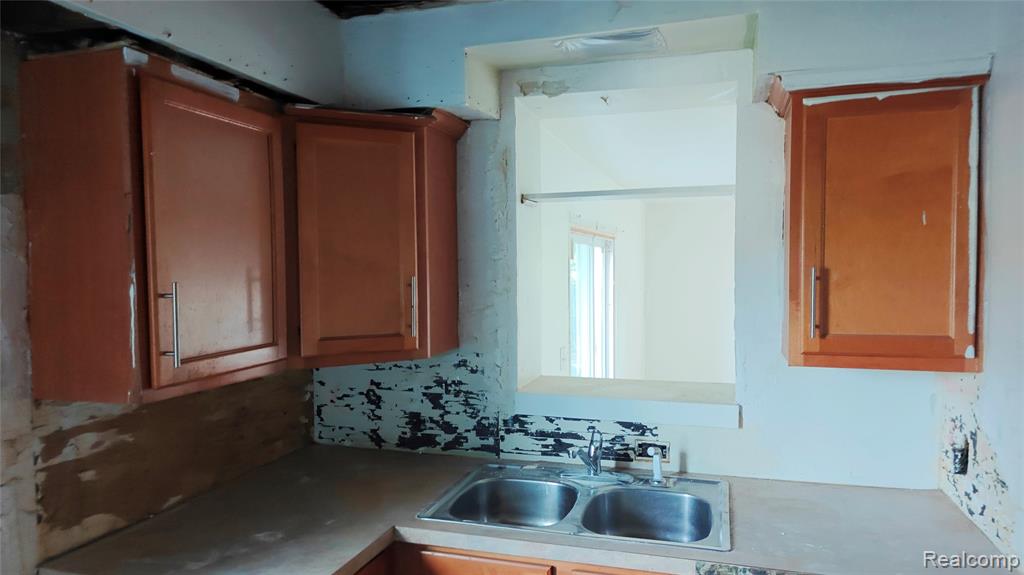 2913 S Ethel Street, Detroit, MI 48217 — Photo 6