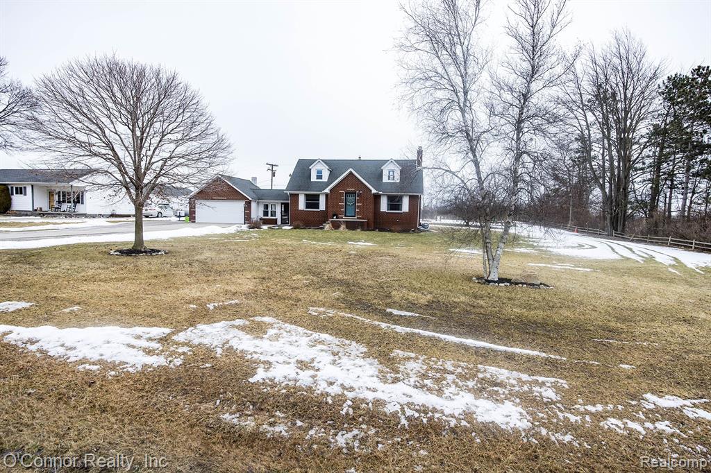 3725 INDIAN Trail, China, MI — Photo 31