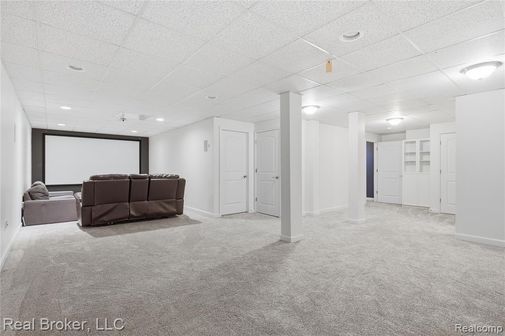 26978 Maxwell Court, Novi, MI — Photo 31