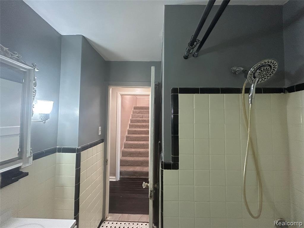 18000 Pinehurst Street, Detroit, MI 48221 — Photo 26