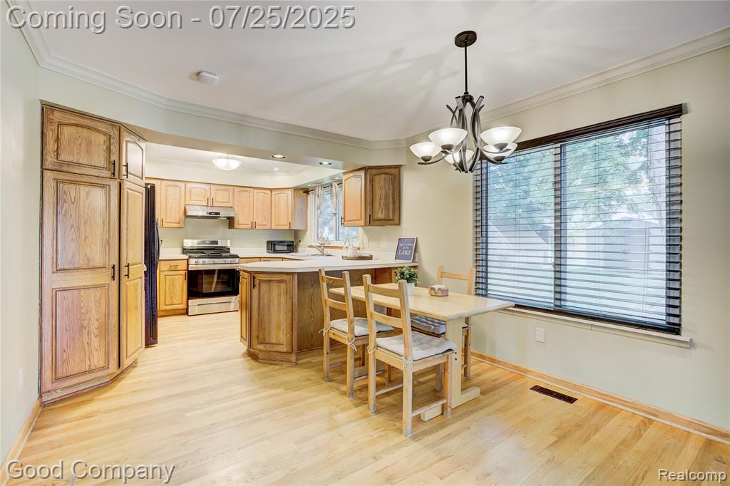 417 Merrimac Road, Canton, MI 48188 — Photo 9