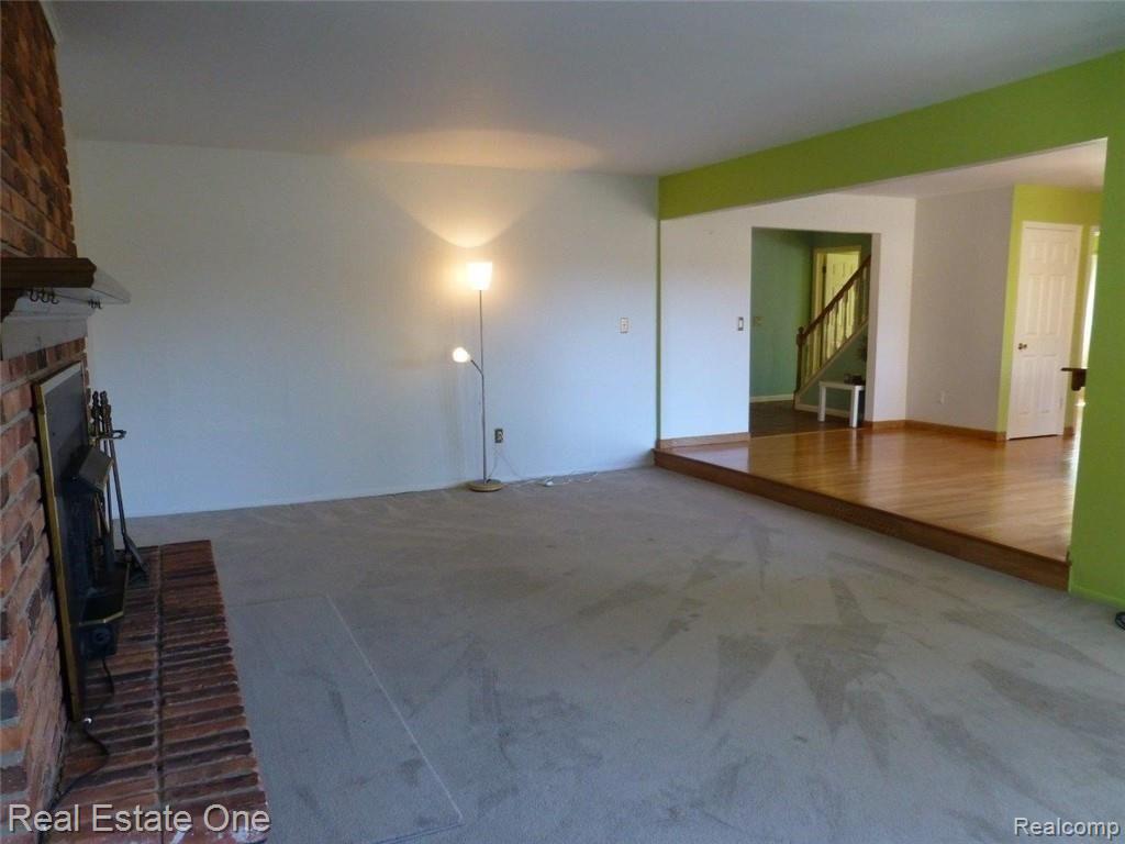 5837 FOLKSTONE Drive, Troy, MI 48085 — Photo 17