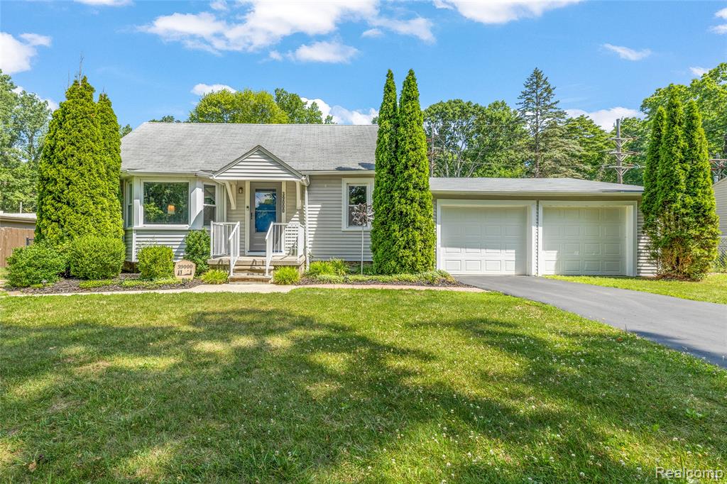39000 Wabash Street, Romulus, MI 48174