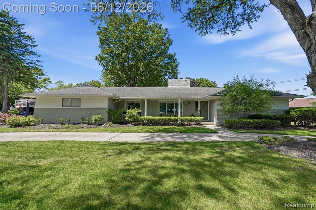 6998 Meadowlake Road, Bloomfield Hills, MI 48301 — Photo 2