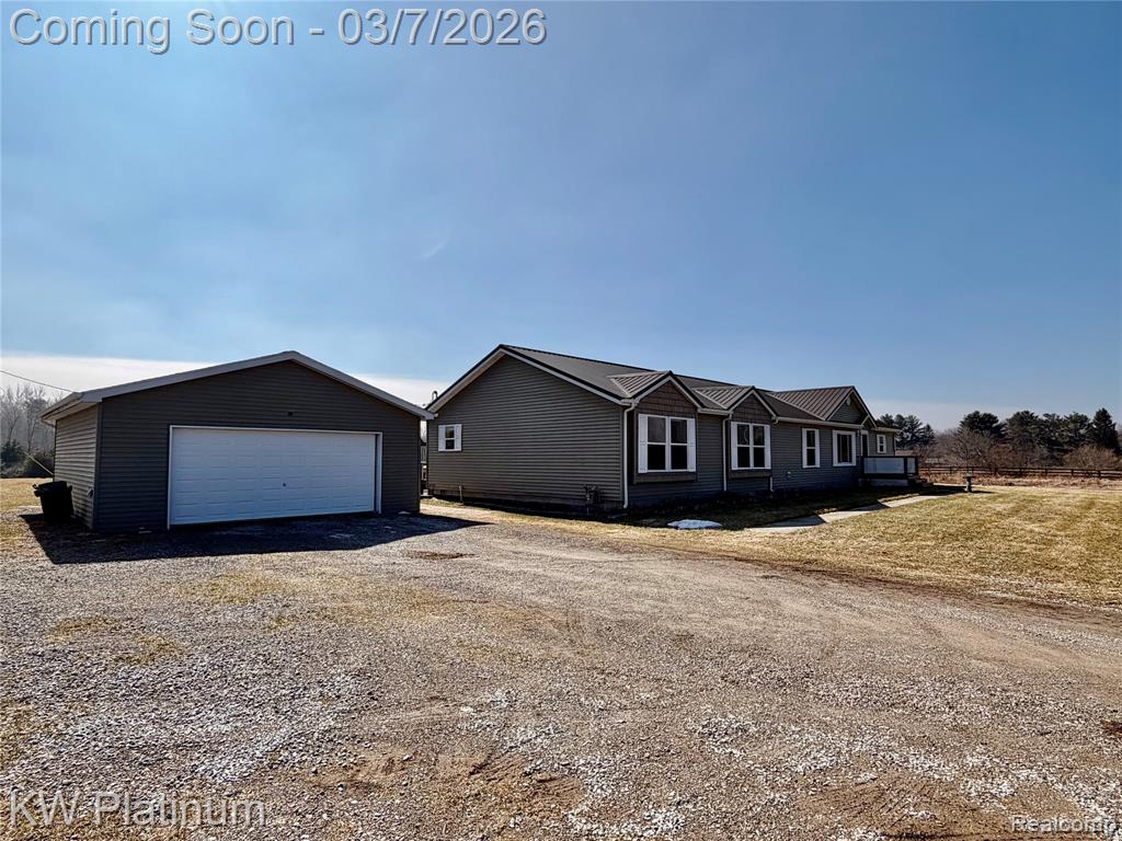 6801 Lapeer Road, Kimball, MI — Photo 41