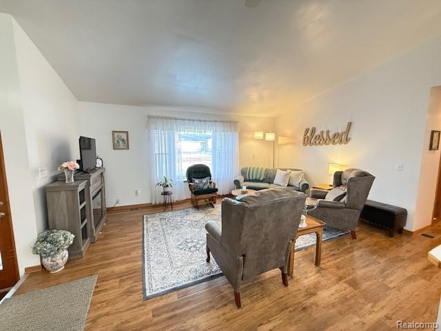 34 S Elba Road, Lapeer, MI 48446 — Photo 9