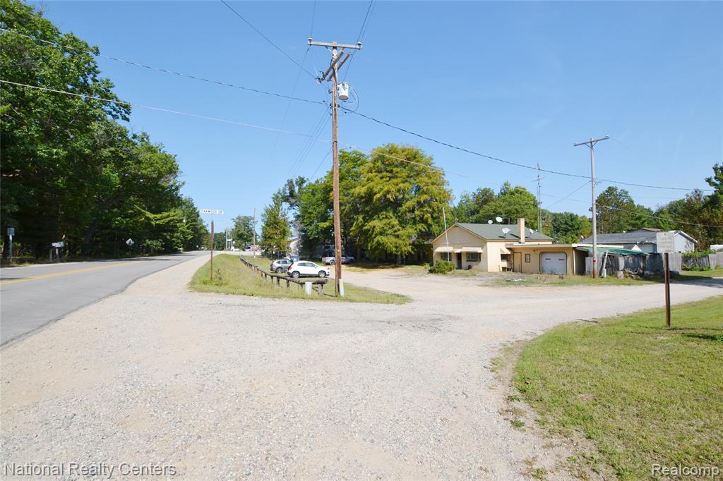 2174 Clear Lake Rd N Clear Lake Road, West Branch, MI 48661 — Photo 5