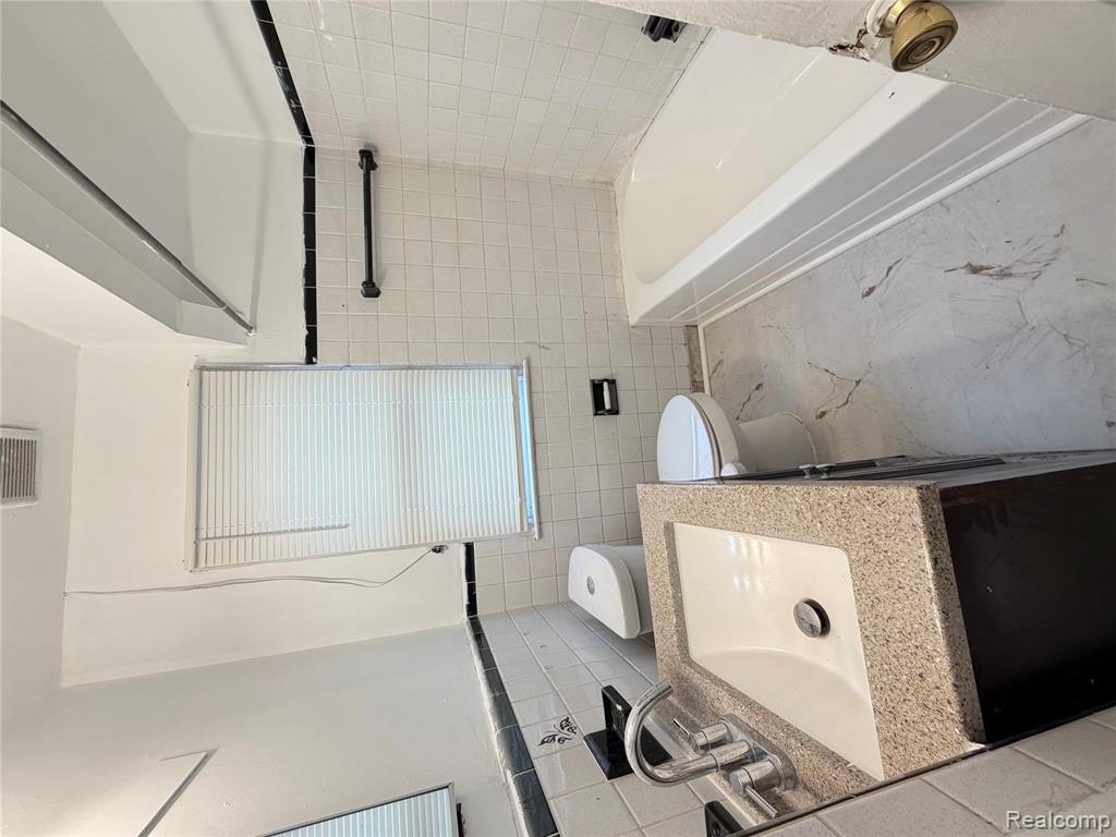 7306 Dolphin, Detroit, MI 48239 — Photo 15