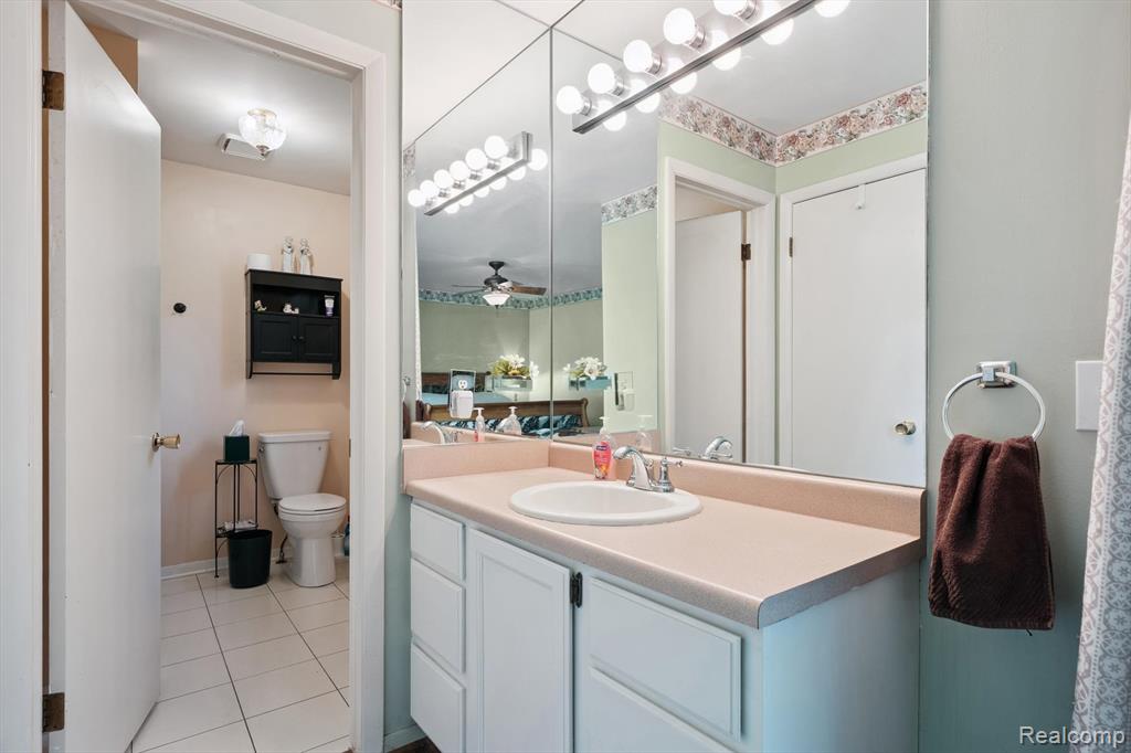 6358 Windham Place, Grand Blanc, MI 48439 — Photo 28