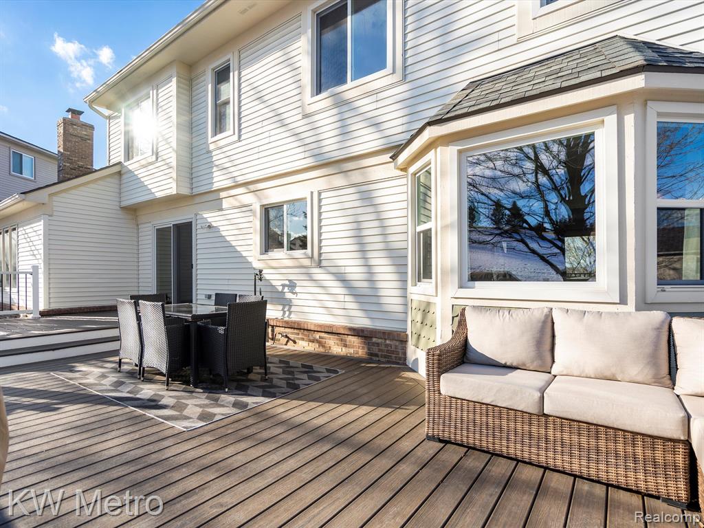 441 DORCHESTER Way, Milford, MI 48381 — Photo 55