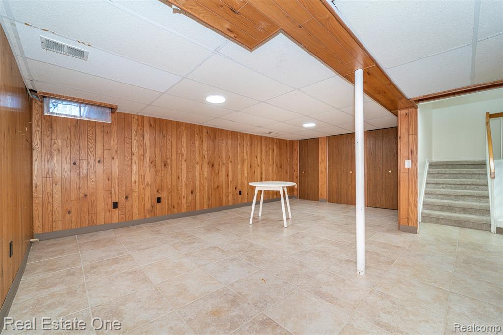 6250 Potomac Circle, West Bloomfield, MI — Photo 31