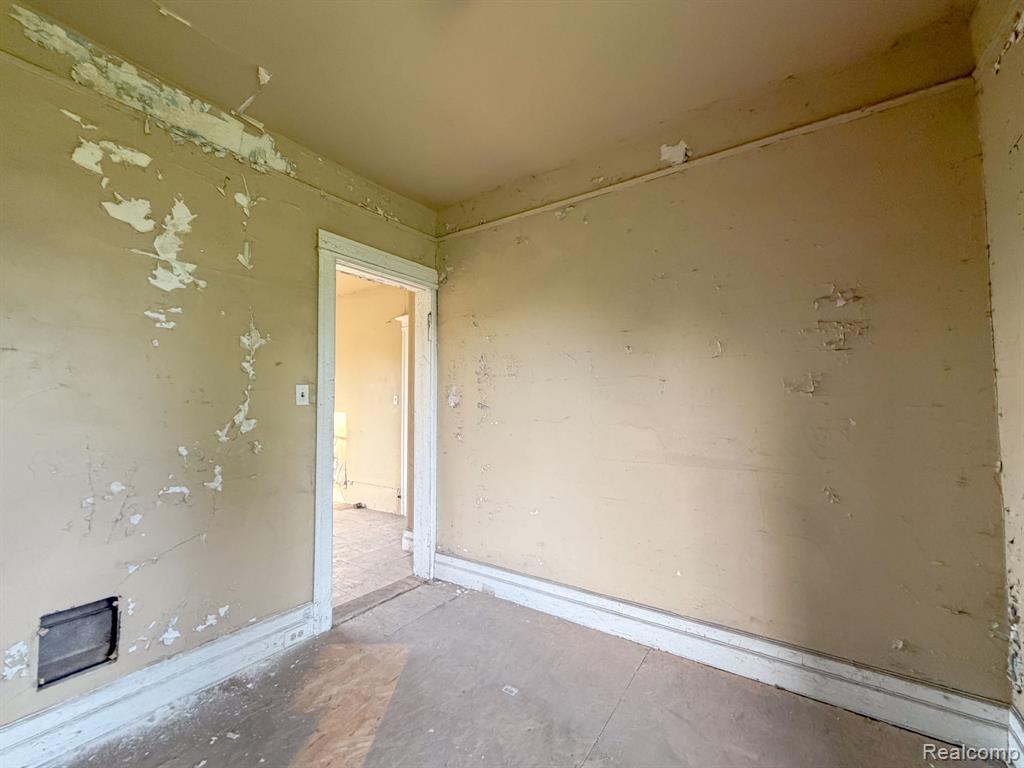 1540 Saint Clair Street, Detroit, MI 48214 — Photo 4