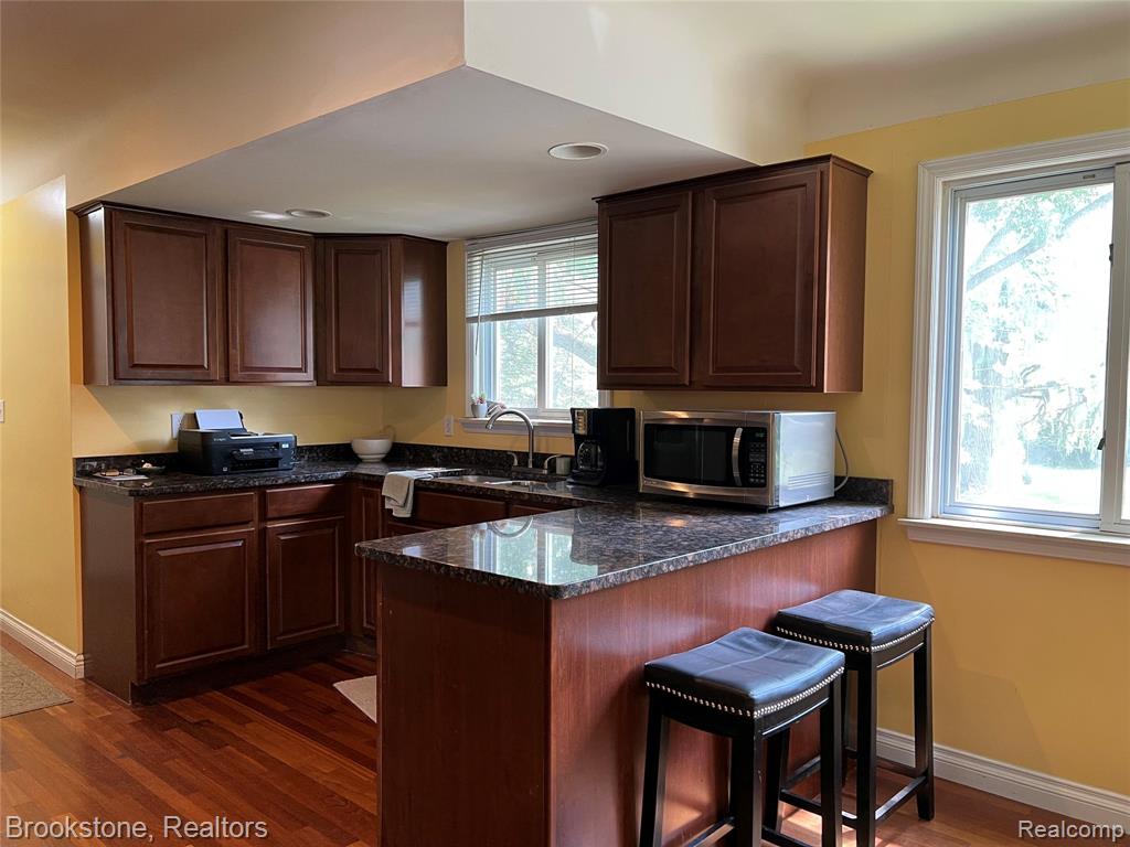 400 E Flint Street, Lake Orion, MI 48362 — Photo 10