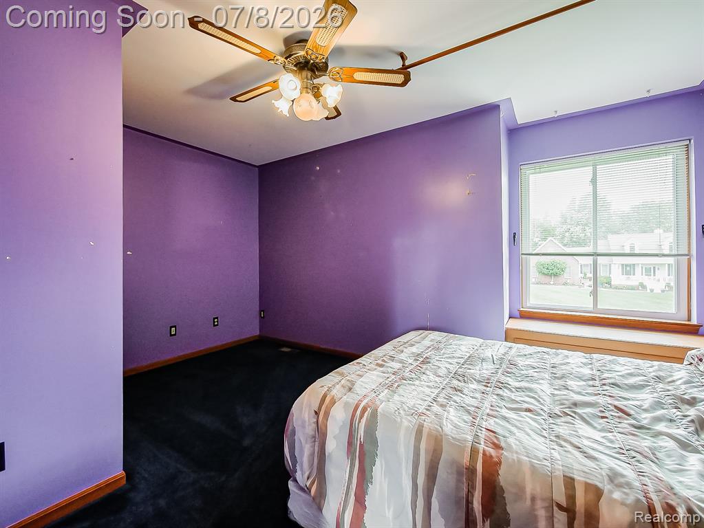 6398 High Valley Drive, White Lake, MI 48383 — Photo 16
