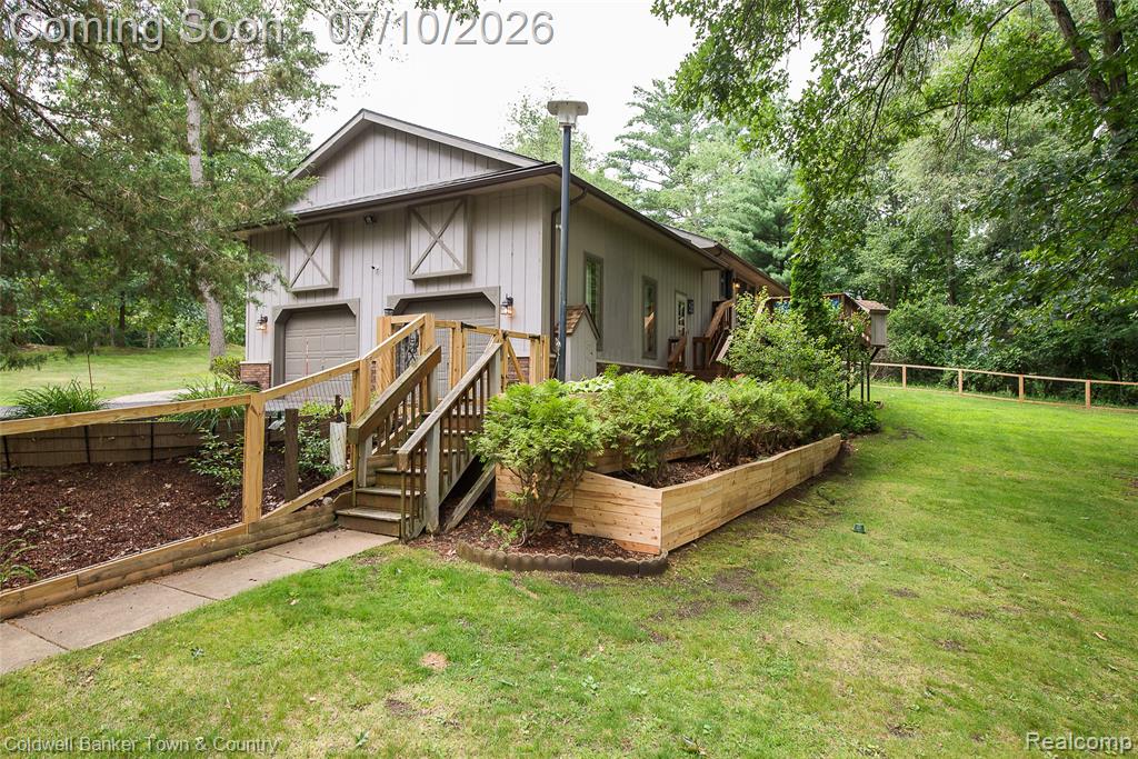 5211 Strawberry Lake Road, Whitmore Lake, MI 48189 — Photo 38