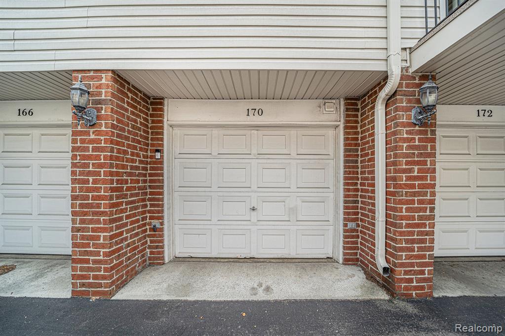 170 Allenhurst Avenue, Royal Oak, MI 48067 — Photo 19