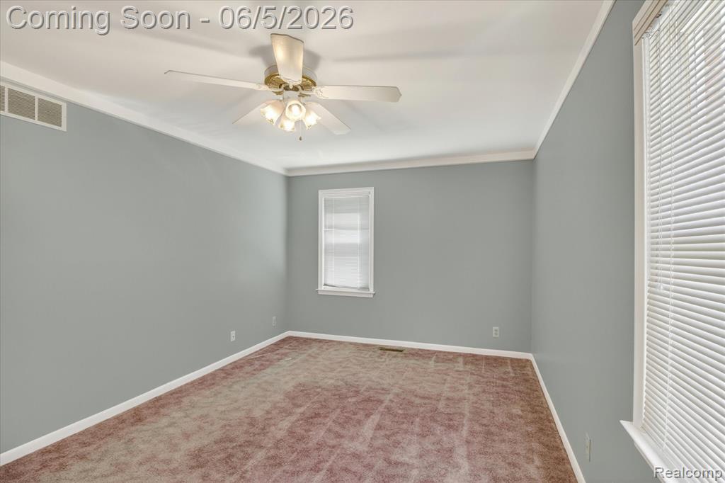 9825 Becker Avenue, Allen Park, MI 48101 — Photo 15
