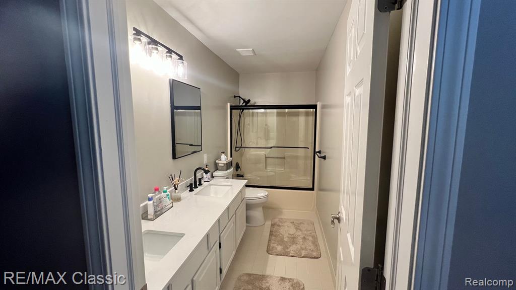 6644 Weathersfield Way, Canton, MI 48187 — Photo 30