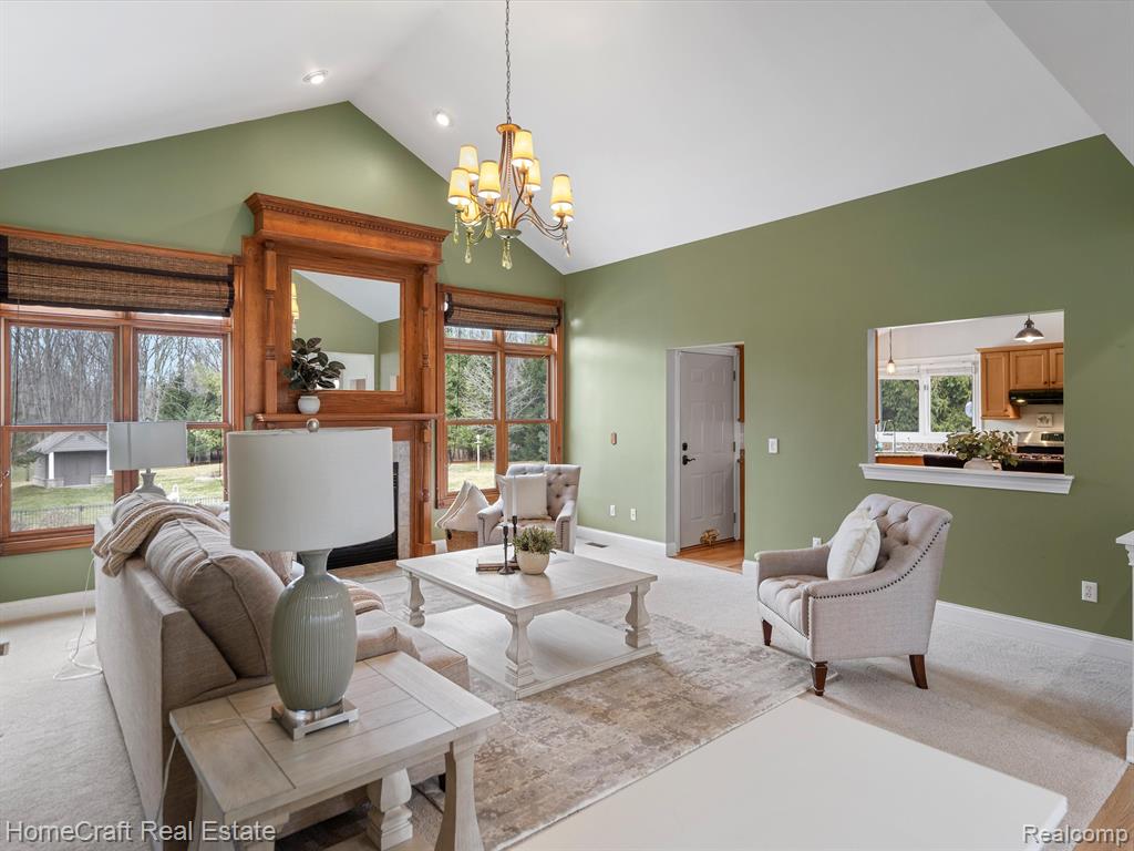 9123 SALEM FARMS Drive, South Lyon, MI 48178 — Photo 8