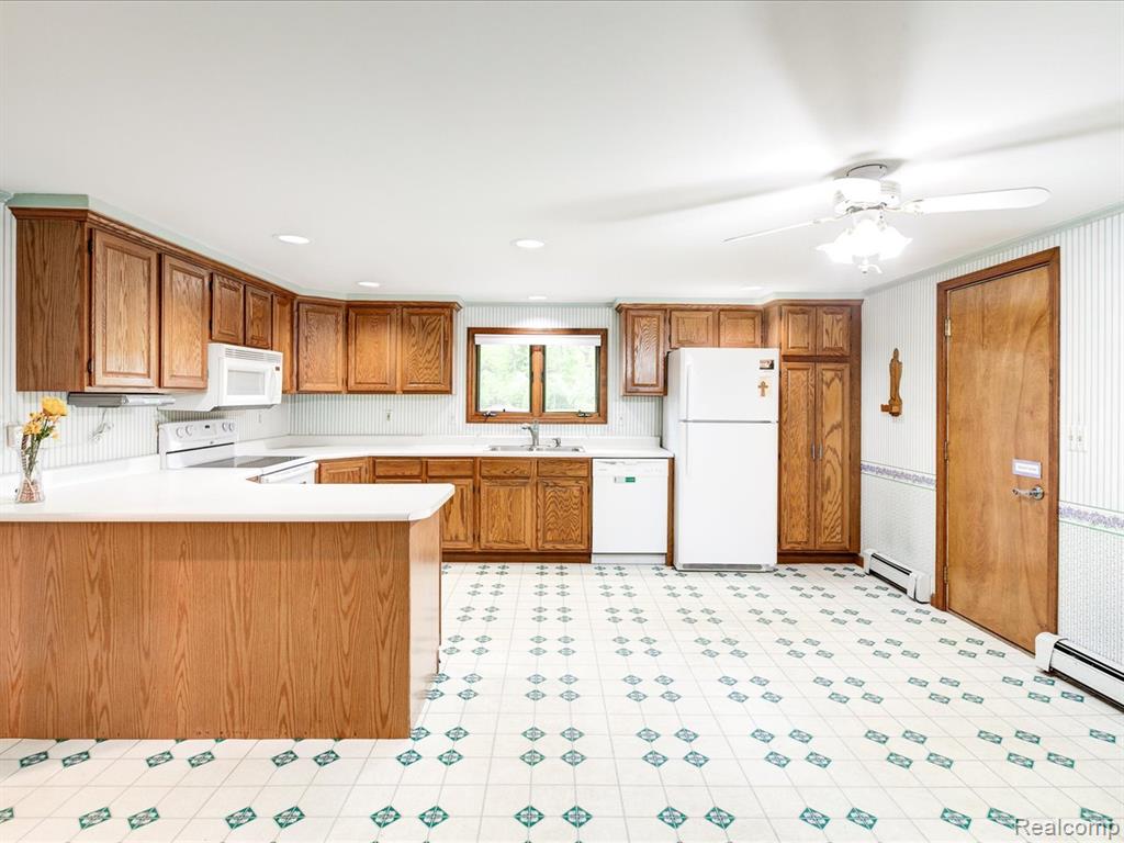 4437 ATKINS Road, Port Huron, MI 48060 — Photo 5