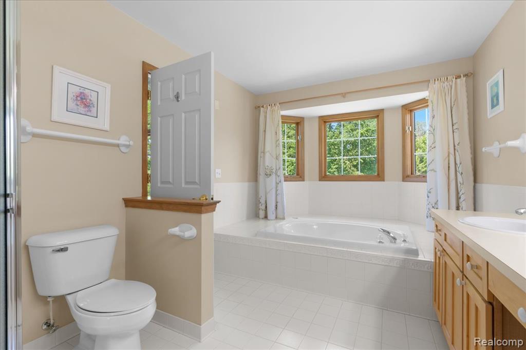 7319 Haverhill Court S, Canton, MI 48187 — Photo 11