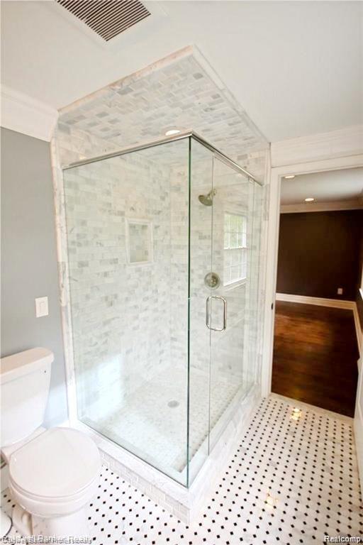 669 Mohegan Street, Birmingham, MI 48009 — Photo 21