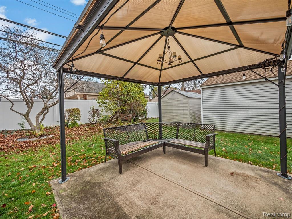 6713 ROSEDALE Boulevard, Allen Park, MI 48101 — Photo 51