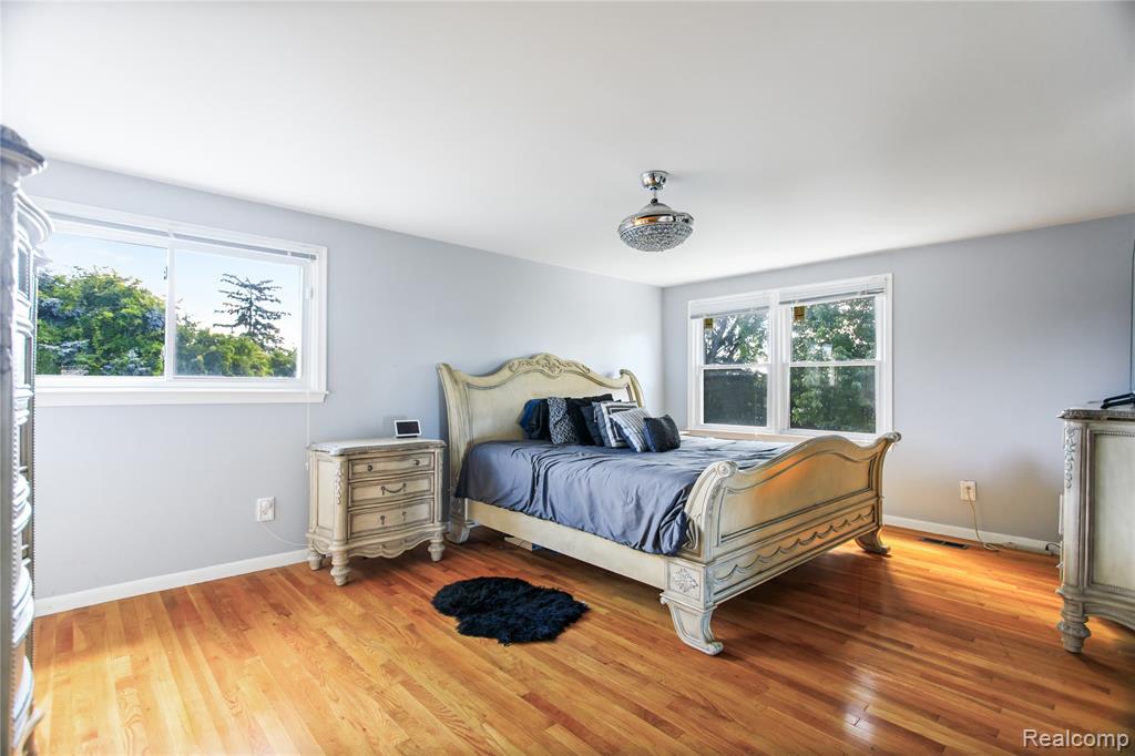 4015 Pinehurst Drive, West Bloomfield, MI — Photo 13