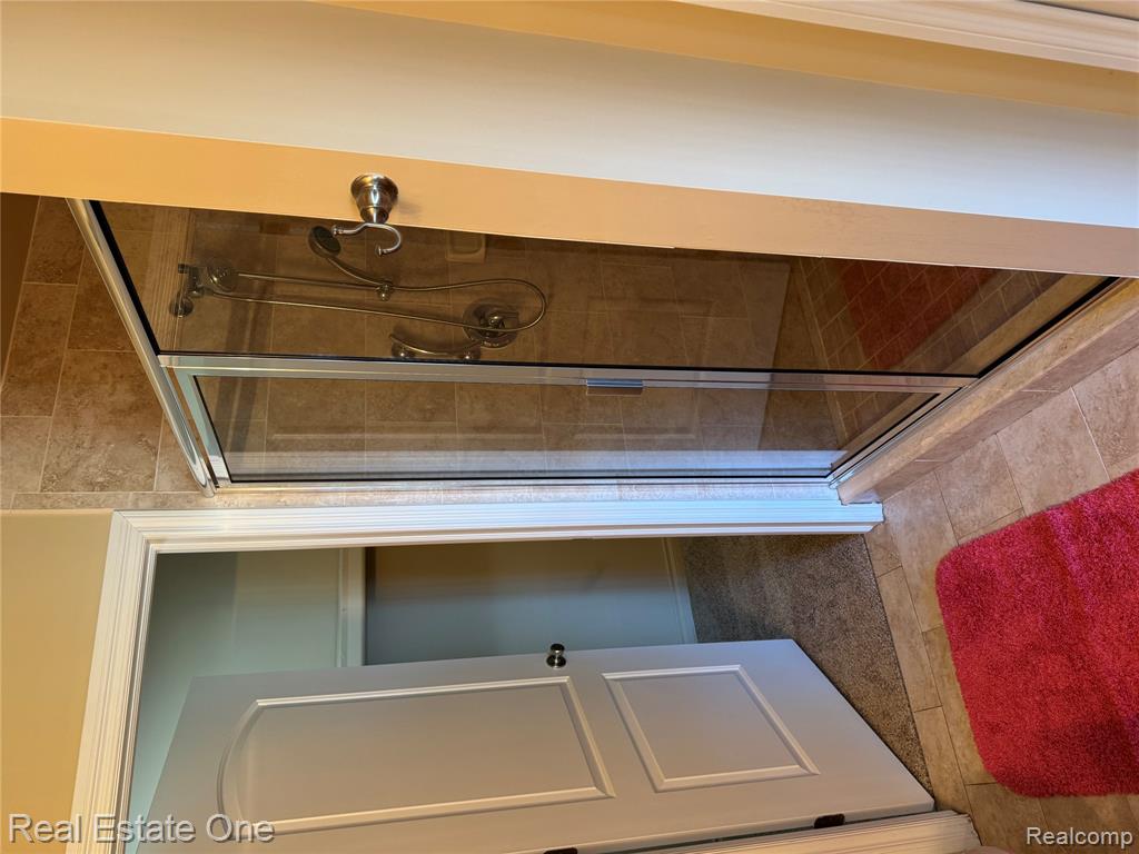 51127 Paxton Drive, Chesterfield, MI — Photo 12