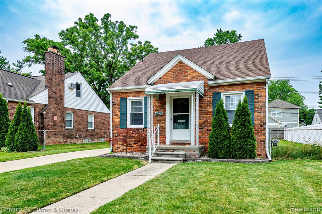 609 N BLAIR Avenue, Royal Oak, MI 48067 — Photo 28