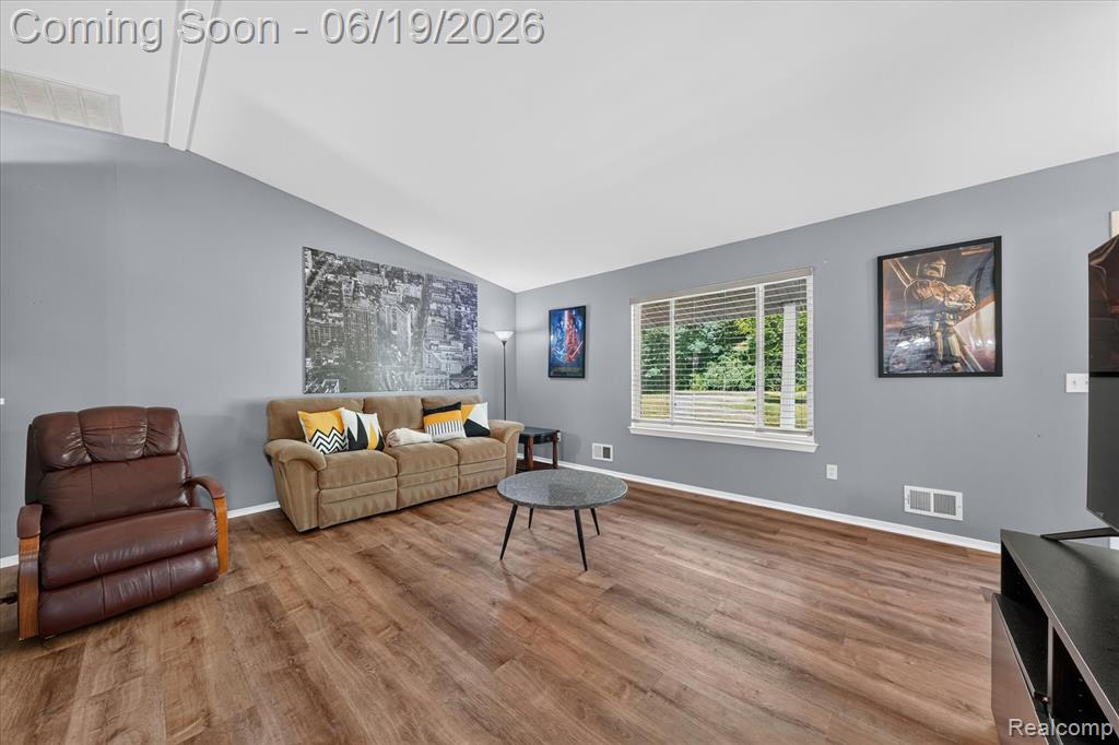 9543 Parkwood Drive, 267, Grand Blanc, MI 48439 — Photo 7
