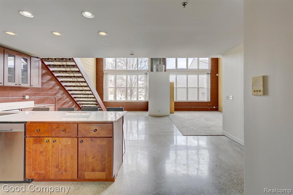 98 N Gratiot Avenue, Mount Clemens, MI 48043 — Photo 5