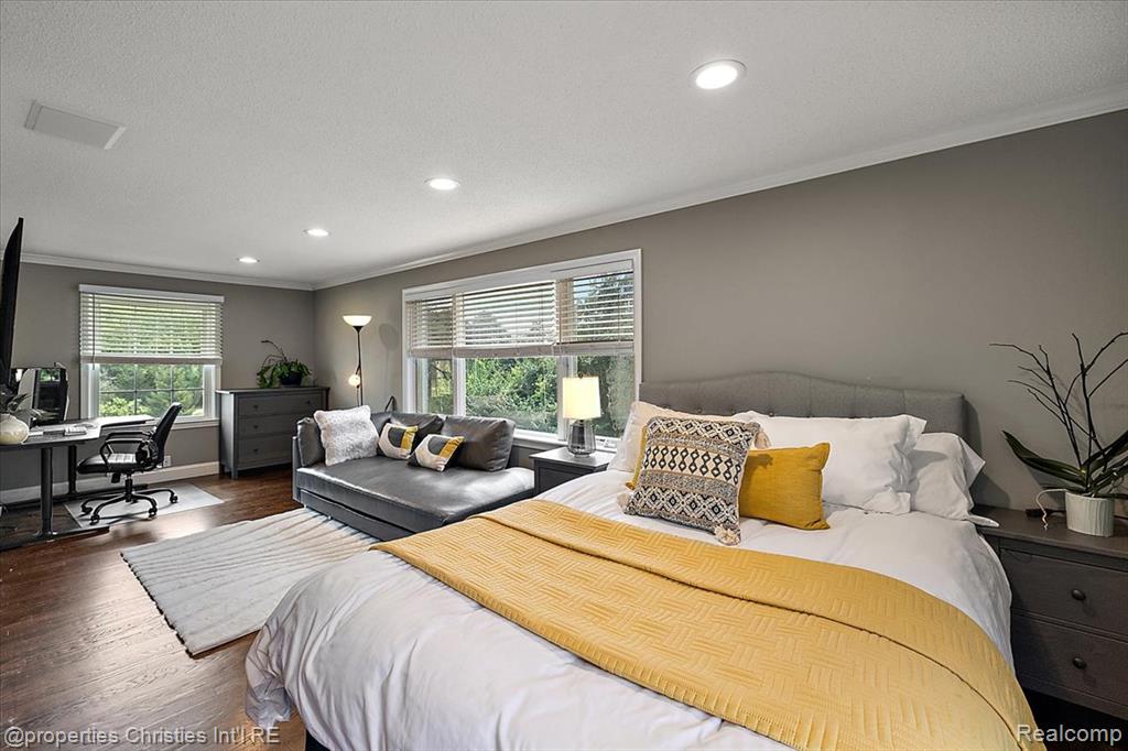 3060 Chickering Lane, Bloomfield Hills, MI 48302 — Photo 24