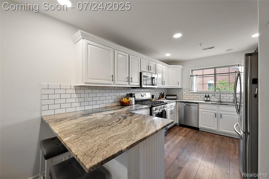 715 River Park Village Boulevard, Northville, MI 48167 — Photo 8